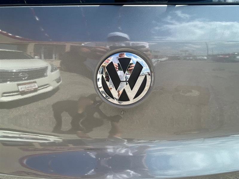 Used 2011 Volkswagen Tiguan S FWD image 10