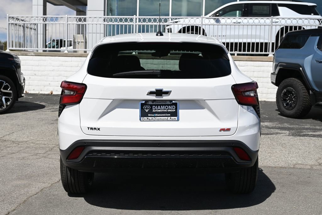 New 2026 Chevrolet Trax RS w/ Driver Confidence Package FWD image 6
