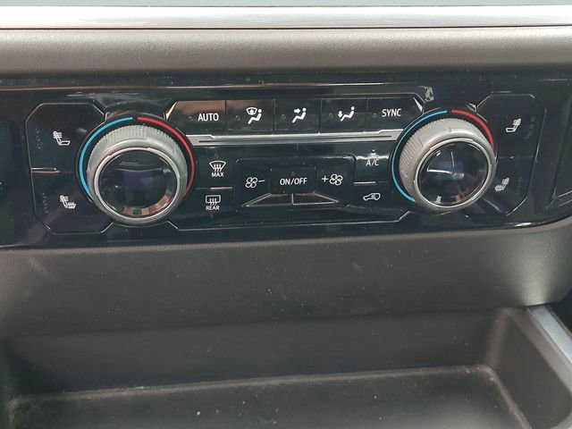 Used 2022 Chevrolet Silverado 1500 LT w/ LPO, Dark Essentials Package image 16