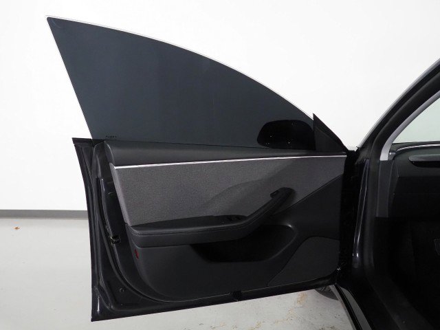 Used 2025 Tesla Model 3 Long Range image 57