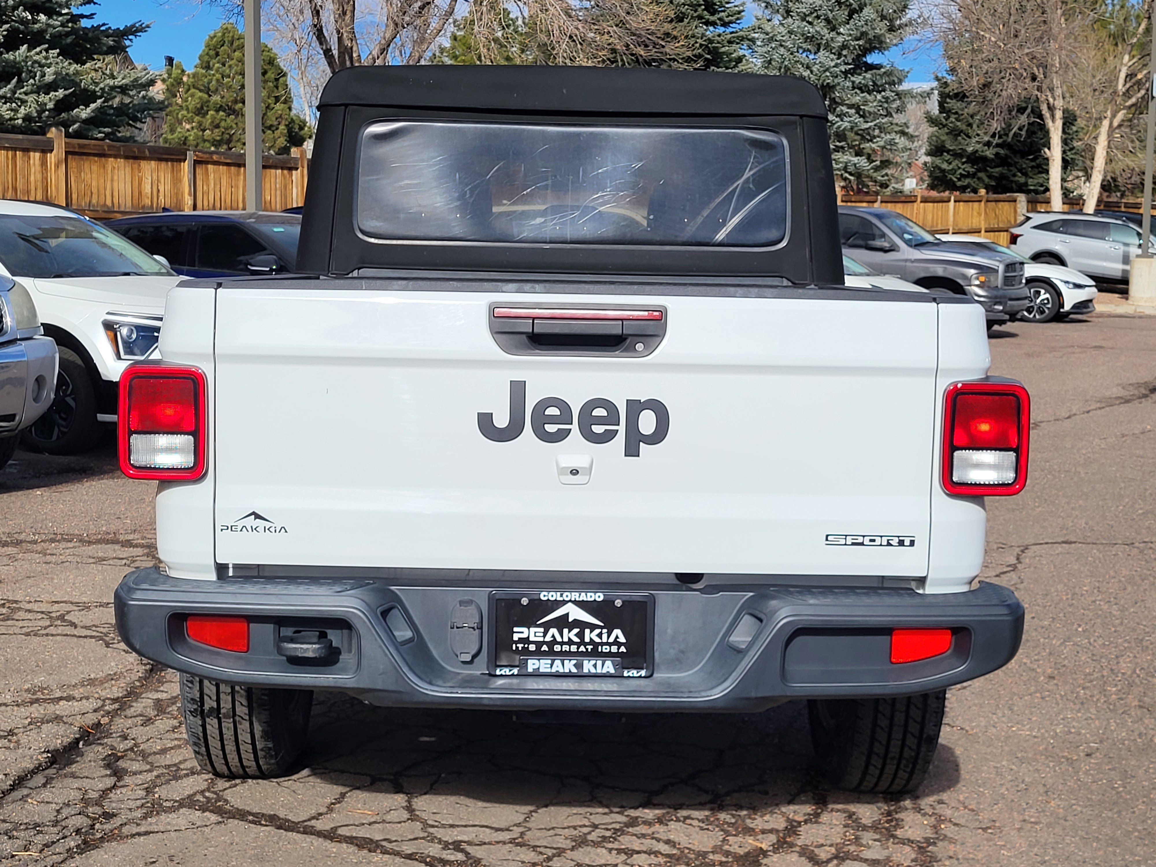Used 2020 Jeep Gladiator Sport w/ Quick Order Package 24S image 11
