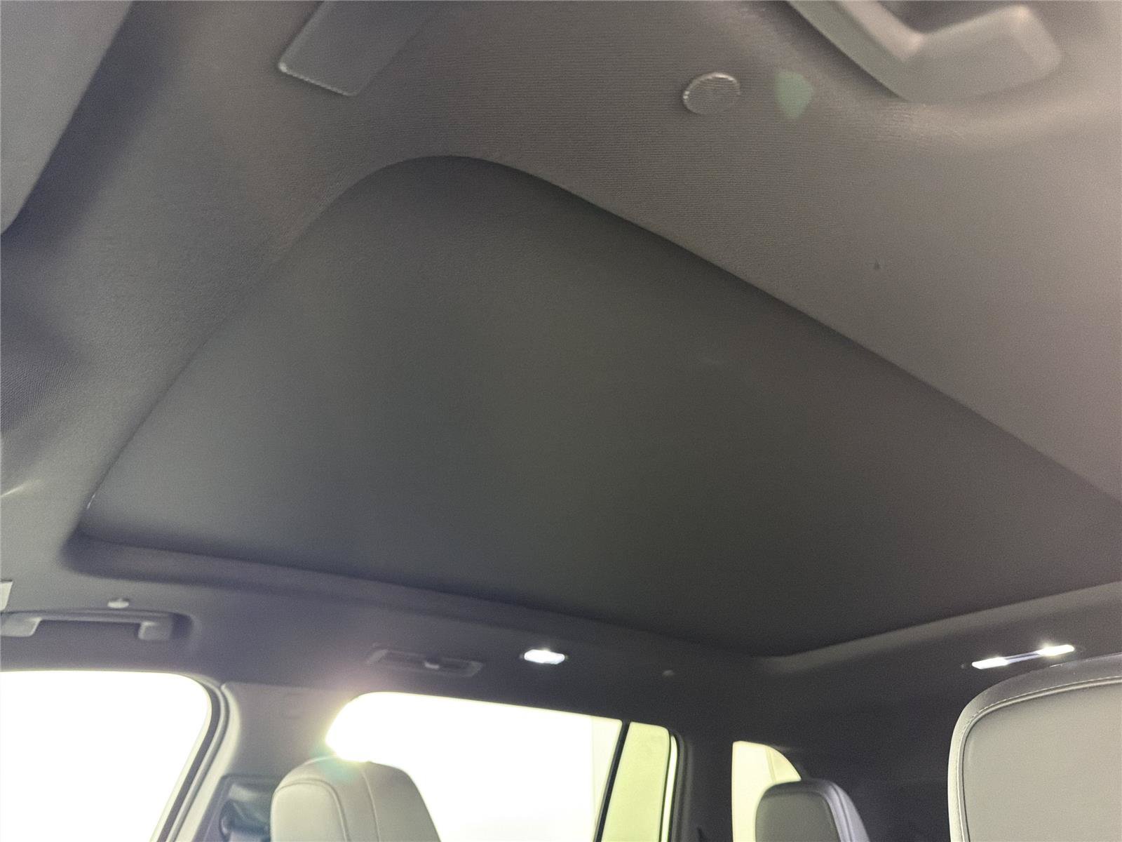 New 2026 GMC Acadia Elevation w/ Black Edition FWD image 33
