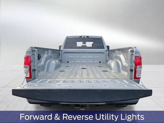 Used 2024 RAM 3500 Big Horn w/ Sport Appearance Package AWD/4WD image 31