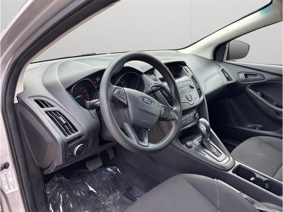Used 2018 Ford Focus S FWD image 6