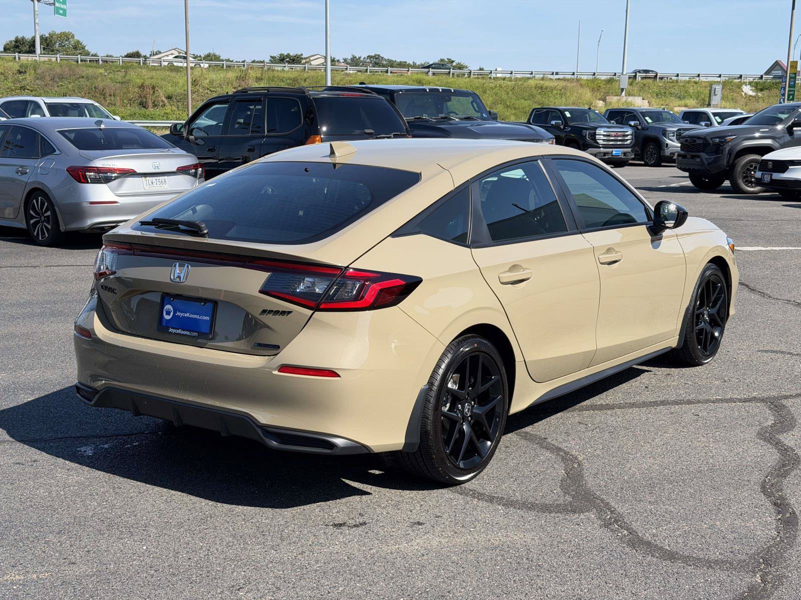 Used 2026 Honda Civic Sport image 2