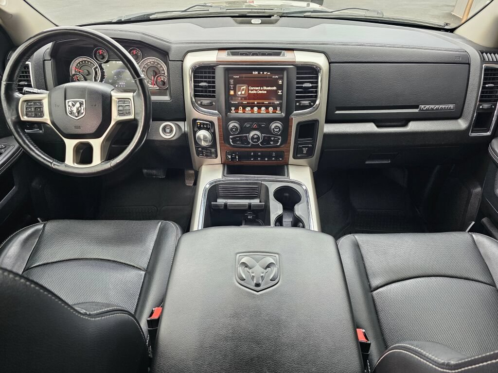 Used 2017 RAM 1500 Laramie w/ Convenience Group AWD/4WD image 19