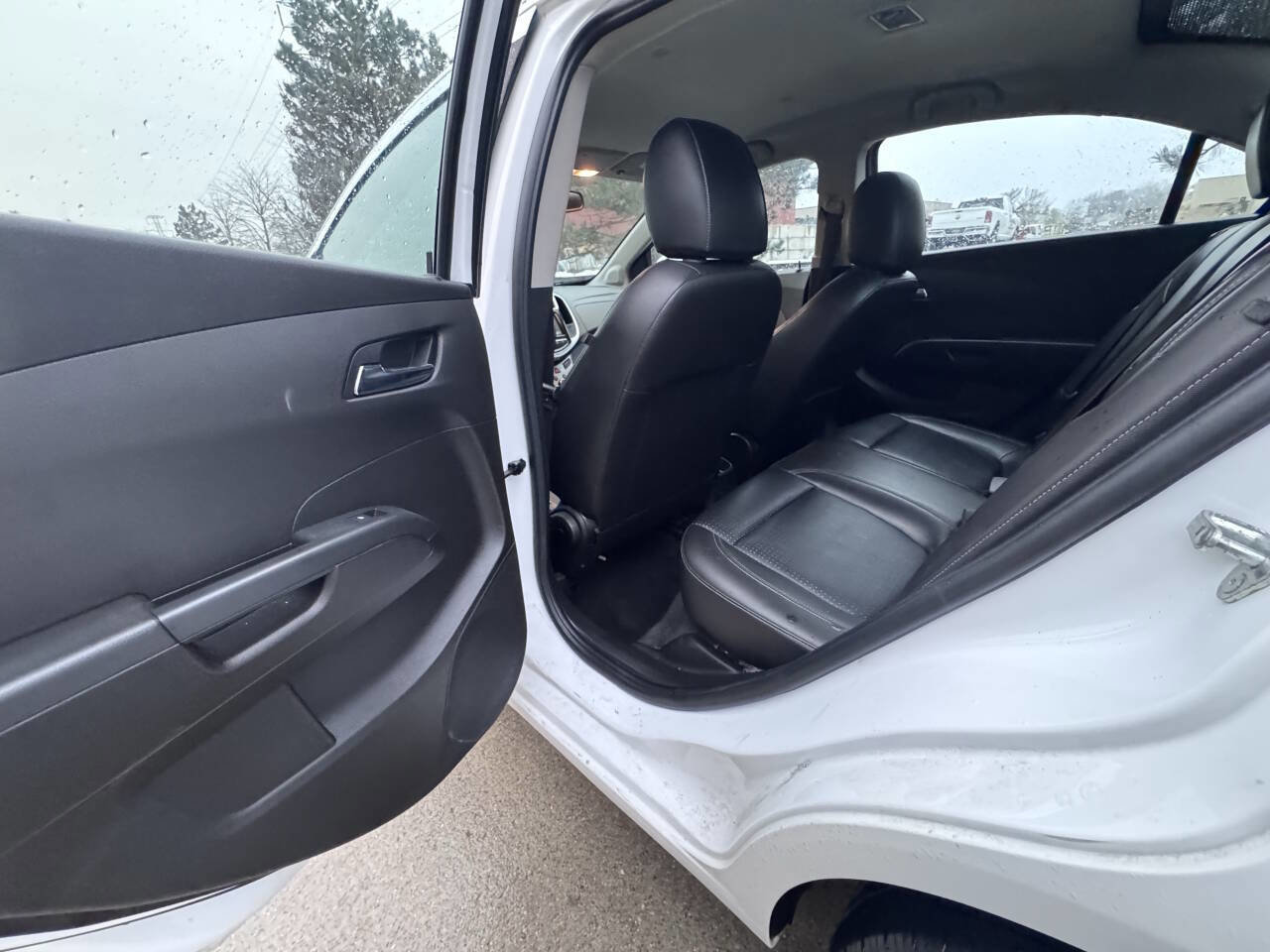 Used 2017 Chevrolet Sonic Premier image 16