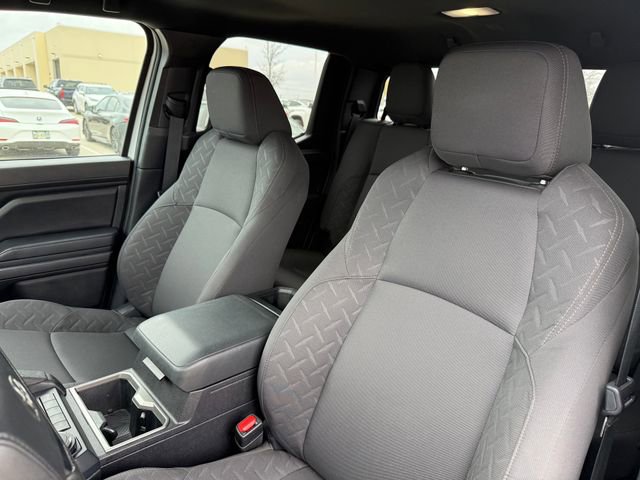 Used 2025 Toyota Tacoma SR5 image 12