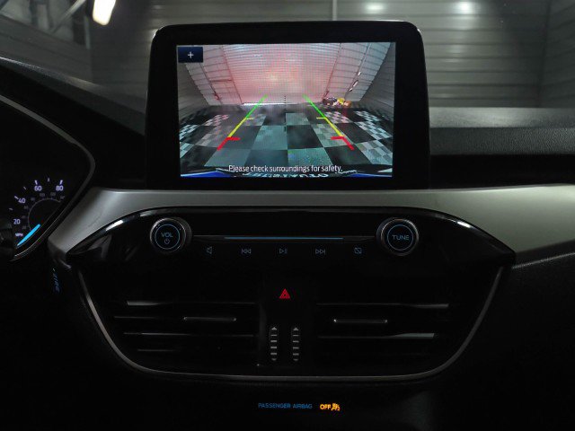 Used 2021 Ford Escape SE w/ Convenience Package image 25