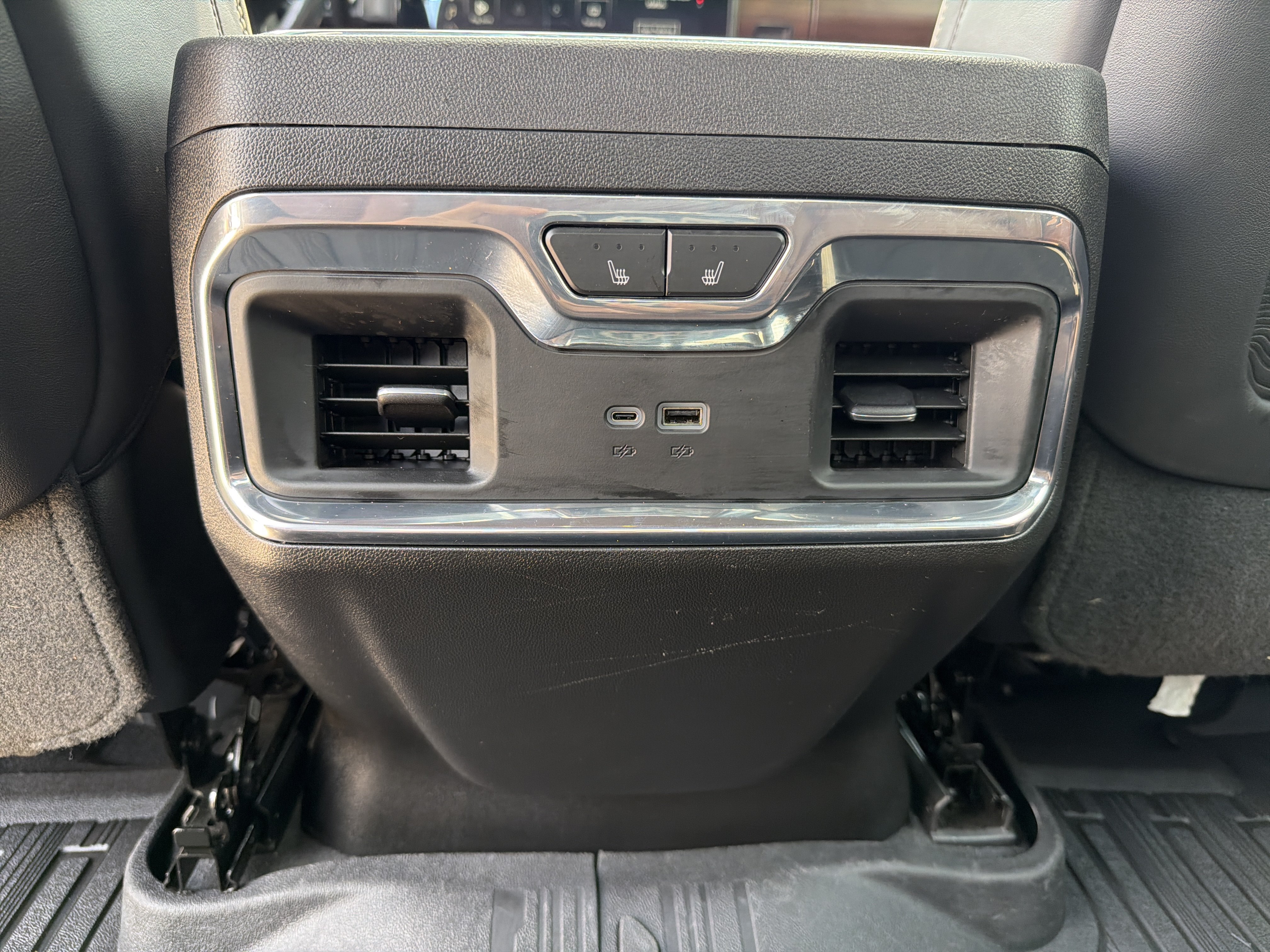 Used 2024 GMC Sierra 2500 Denali Ultimate w/ Max Trailering Package AWD/4WD image 20