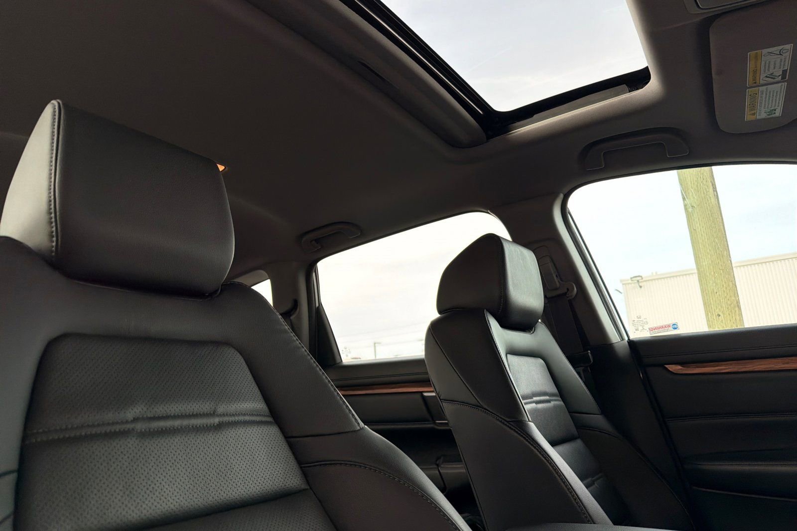 Used 2018 Honda CR-V Touring image 16