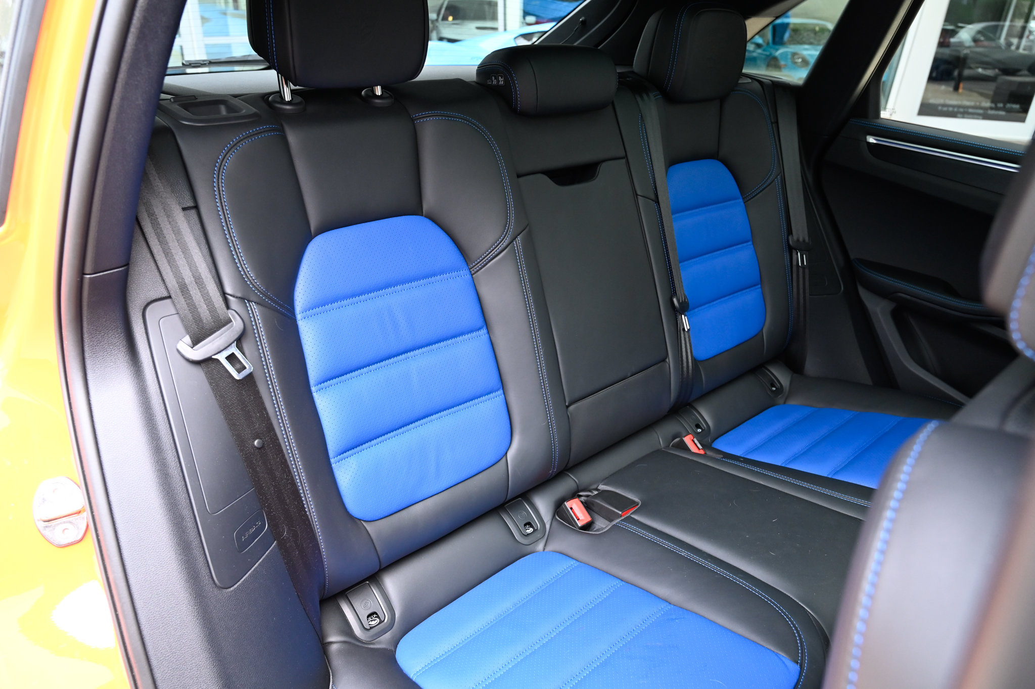 Used 2023 Porsche Macan GTS AWD/4WD image 47