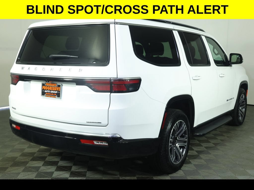 Used 2024 Jeep Wagoneer Series II w/ Flexible Seating Group AWD/4WD image 9