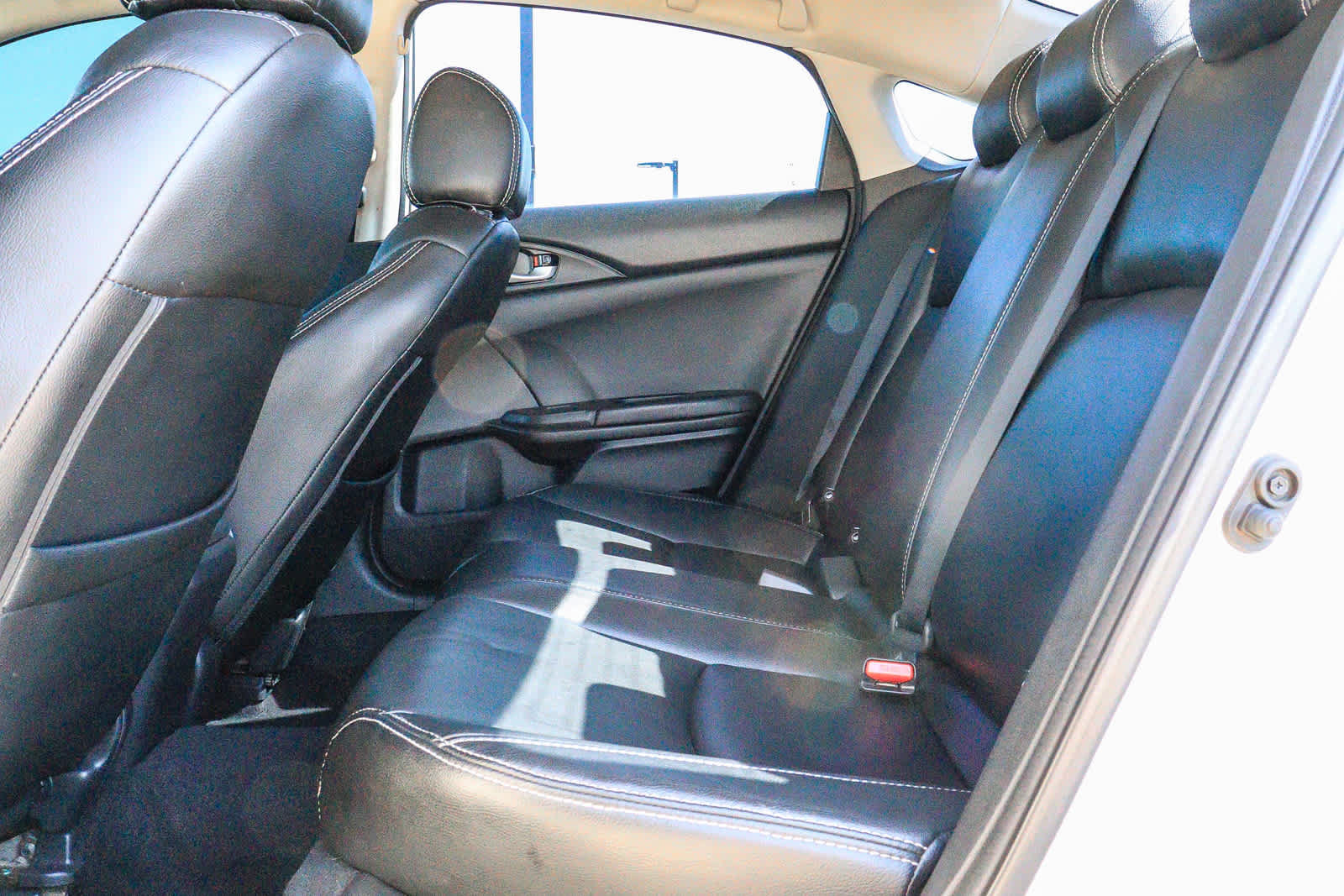 Used 2019 Honda Civic LX image 18