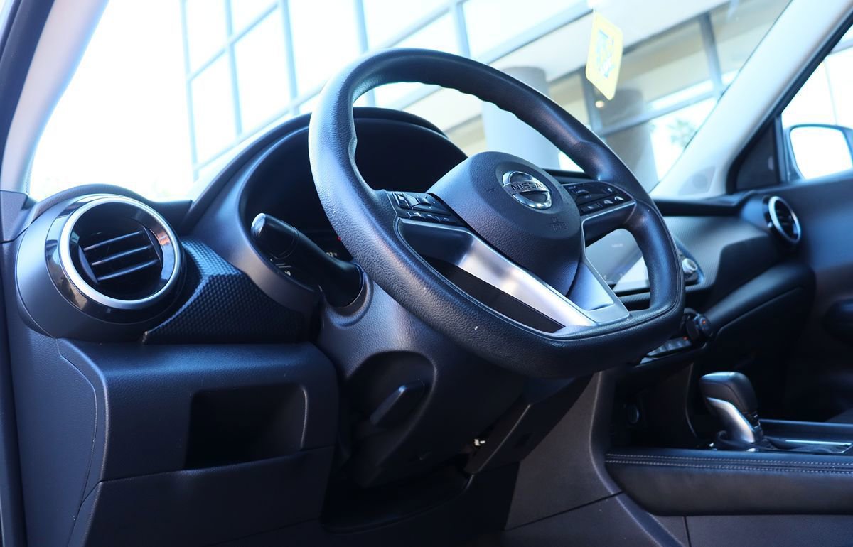 Used 2021 Nissan Kicks SV FWD image 40