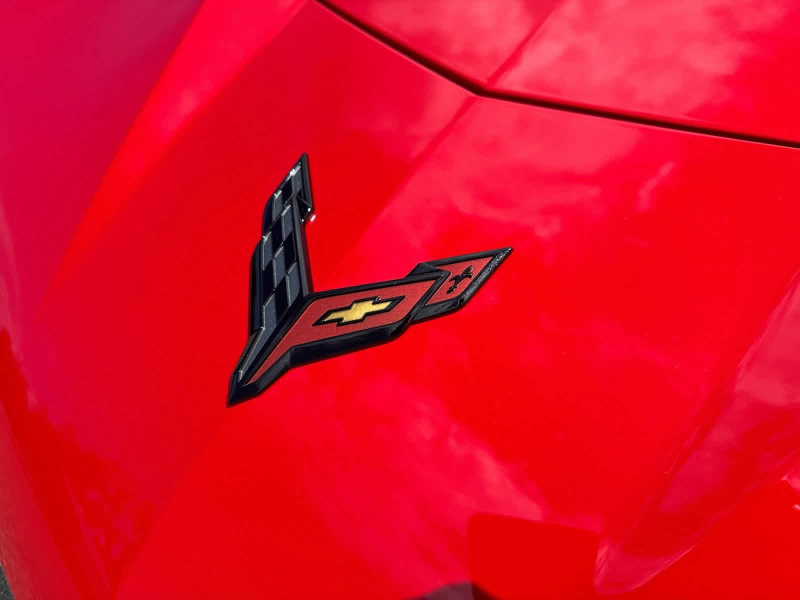 Used 2024 Chevrolet Corvette Z06 RWD image 18