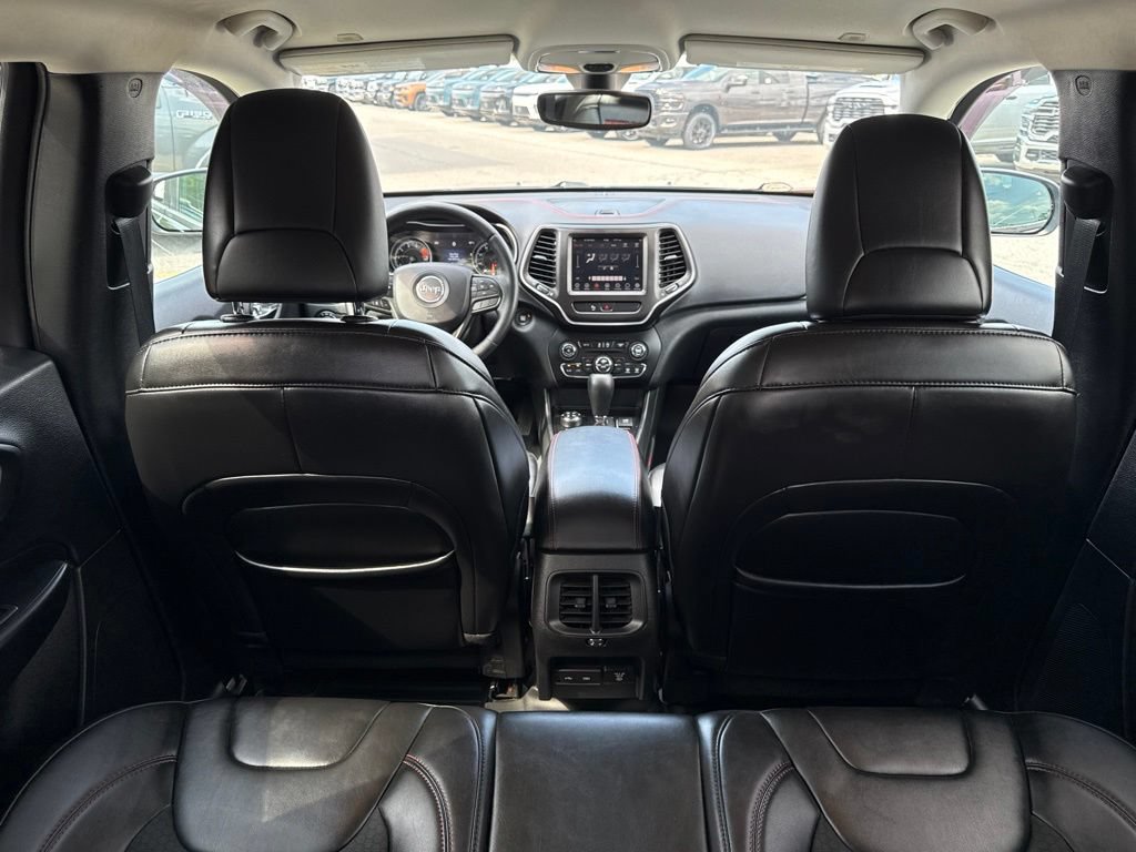 Used 2019 Jeep Cherokee Trailhawk w/ Cold Weather Group AWD/4WD image 24