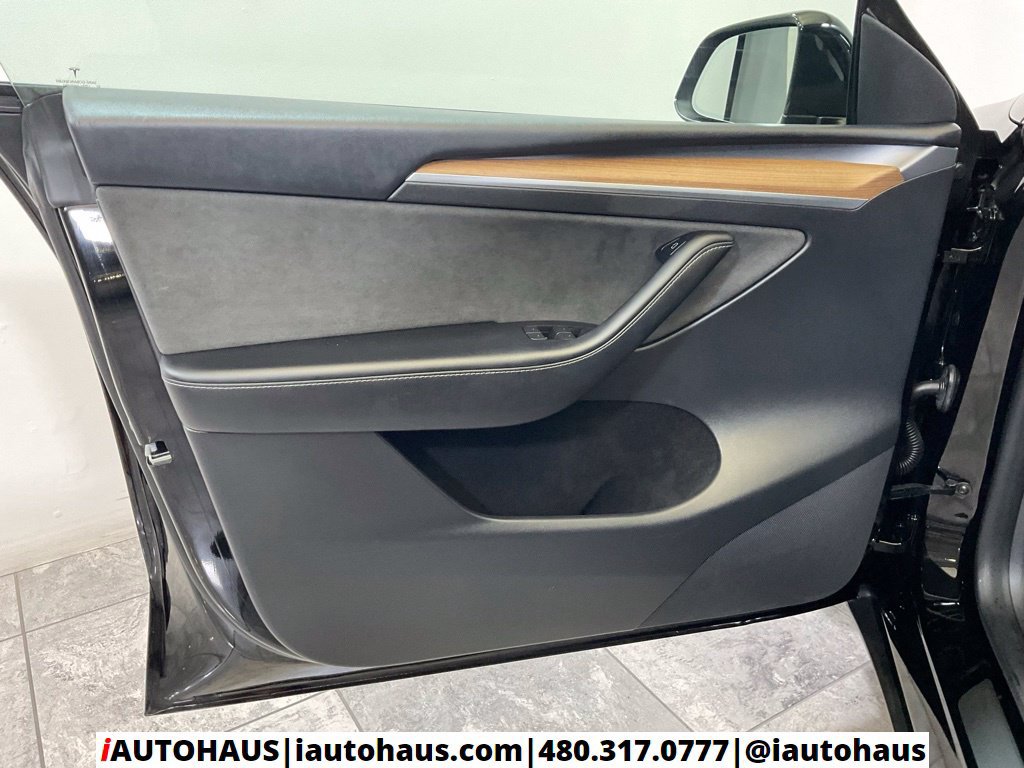 Used 2023 Tesla Model Y Performance AWD/4WD image 41