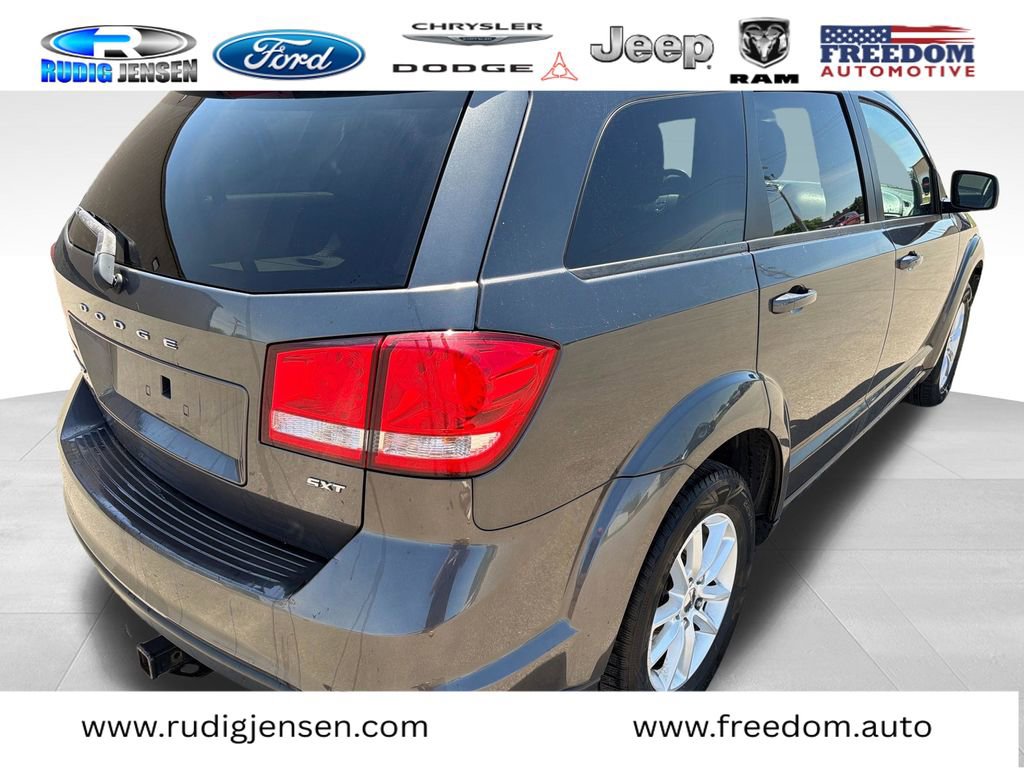 Used 2017 Dodge Journey SXT w/ Comfort/Convenience Group AWD/4WD image 5