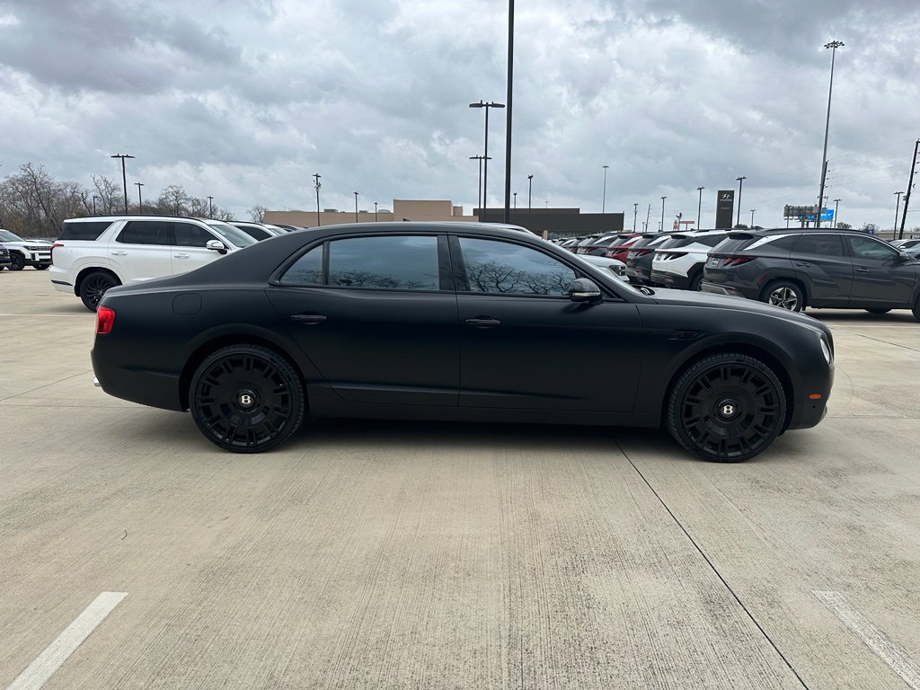 Used 2014 Bentley Flying Spur W12 image 4