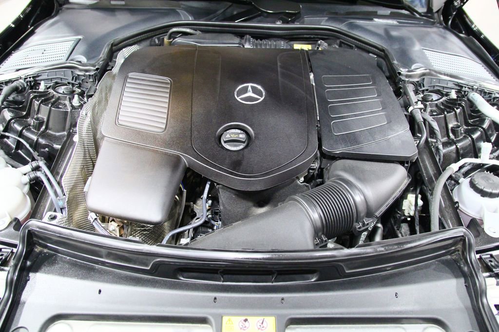Certified 2024 Mercedes-Benz C 300 4MATIC Sedan image 31