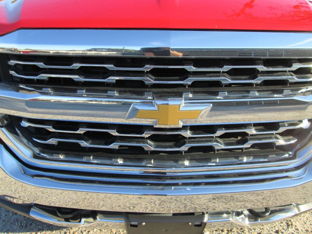 Used 2018 Chevrolet Silverado 1500 LTZ w/ Texas Edition image 6