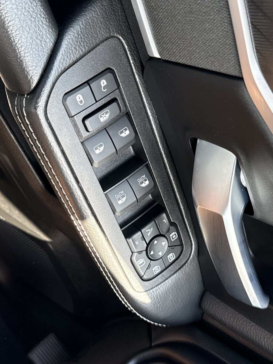 Used 2025 RAM 2500 Big Horn AWD/4WD image 16