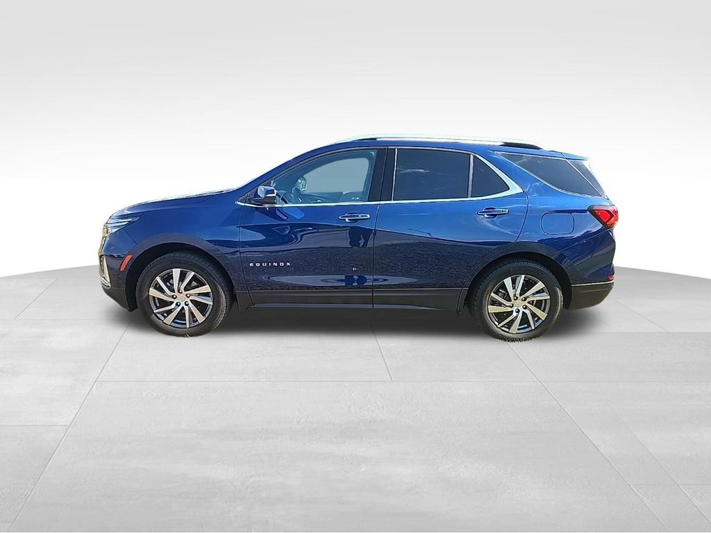 Used 2023 Chevrolet Equinox Premier AWD/4WD image 17