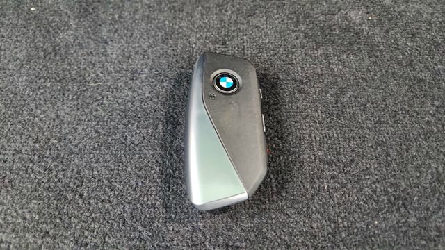 Used 2024 BMW iX xDrive50 w/ Premium Package AWD/4WD image 59