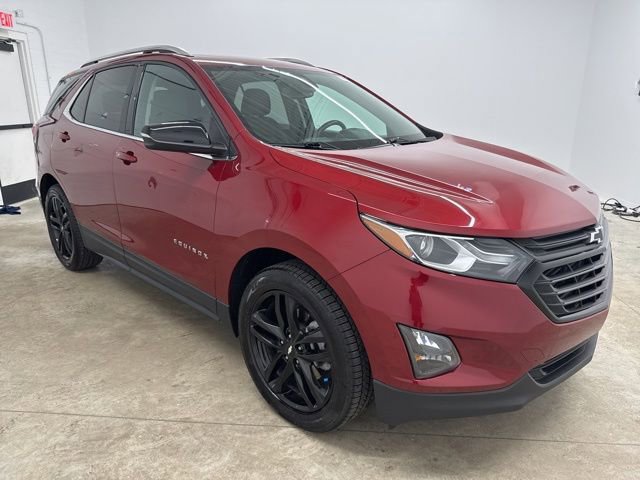 Used 2020 Chevrolet Equinox LT w/ Sport Edition AWD/4WD image 3