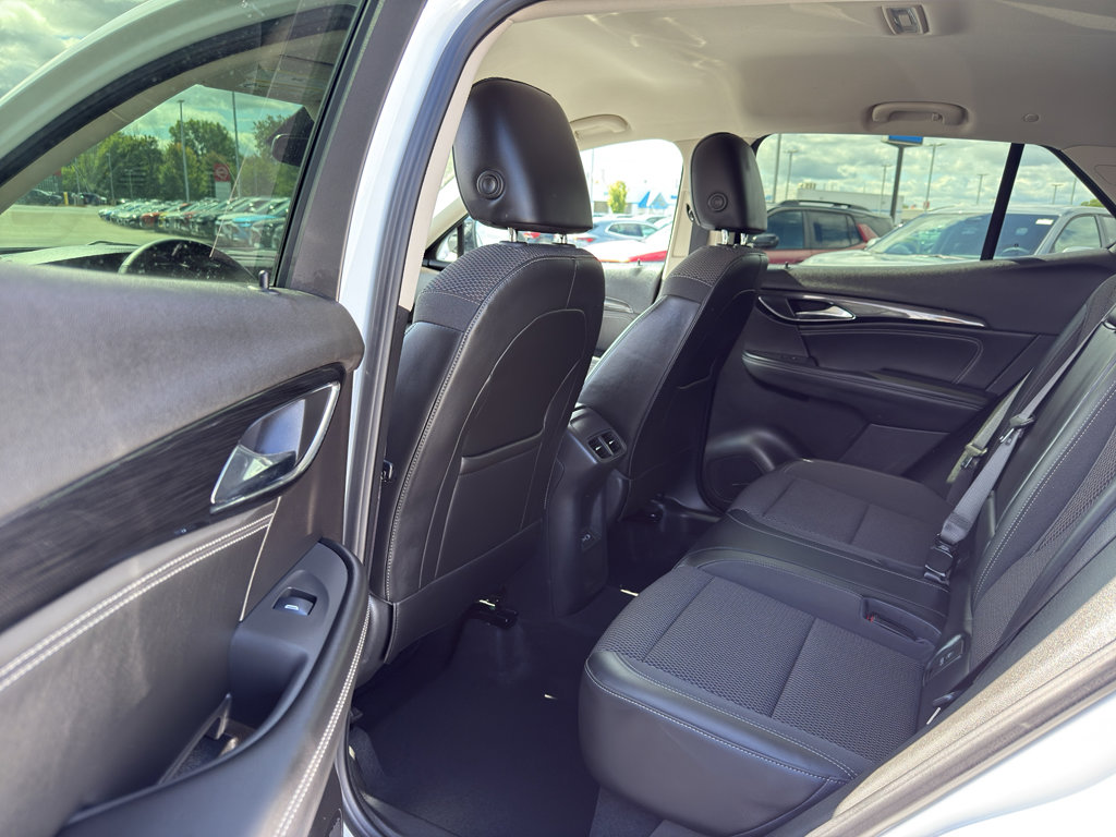 Certified 2022 Buick Envision Preferred image 30
