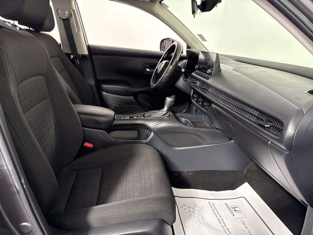 Used 2025 Honda HR-V LX image 22