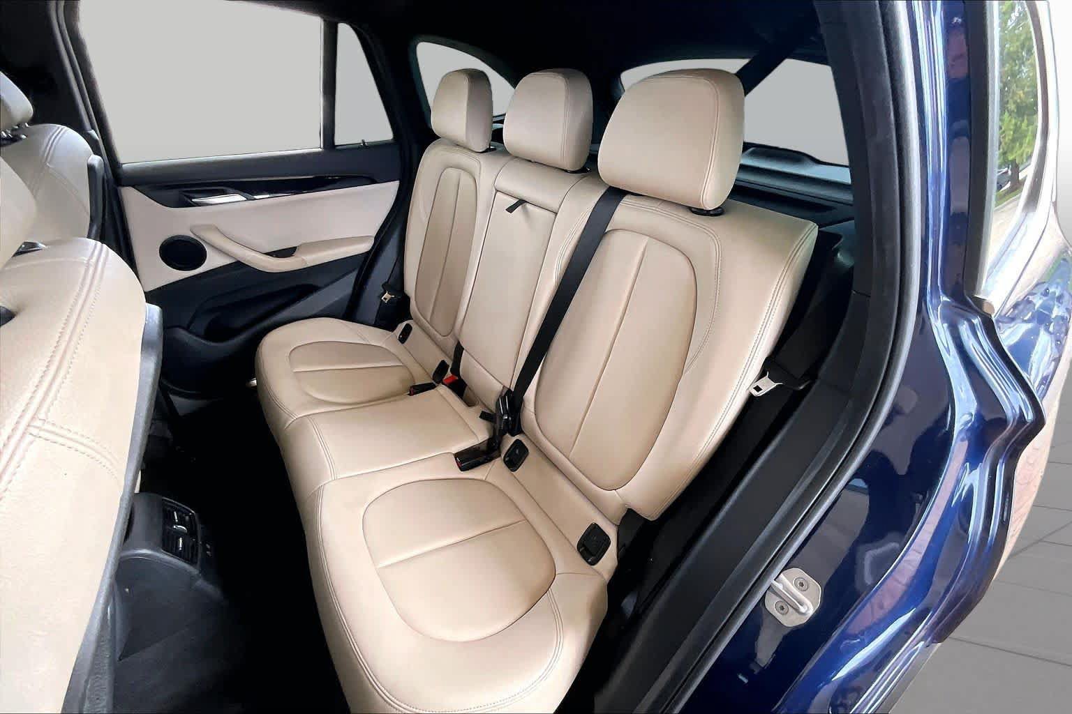 Used 2018 BMW X1 xDrive28i w/ Convenience Package AWD/4WD image 19