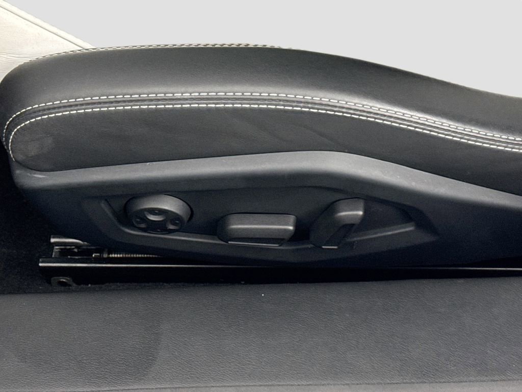 Used 2019 Lamborghini Huracan LP 580-2 image 21