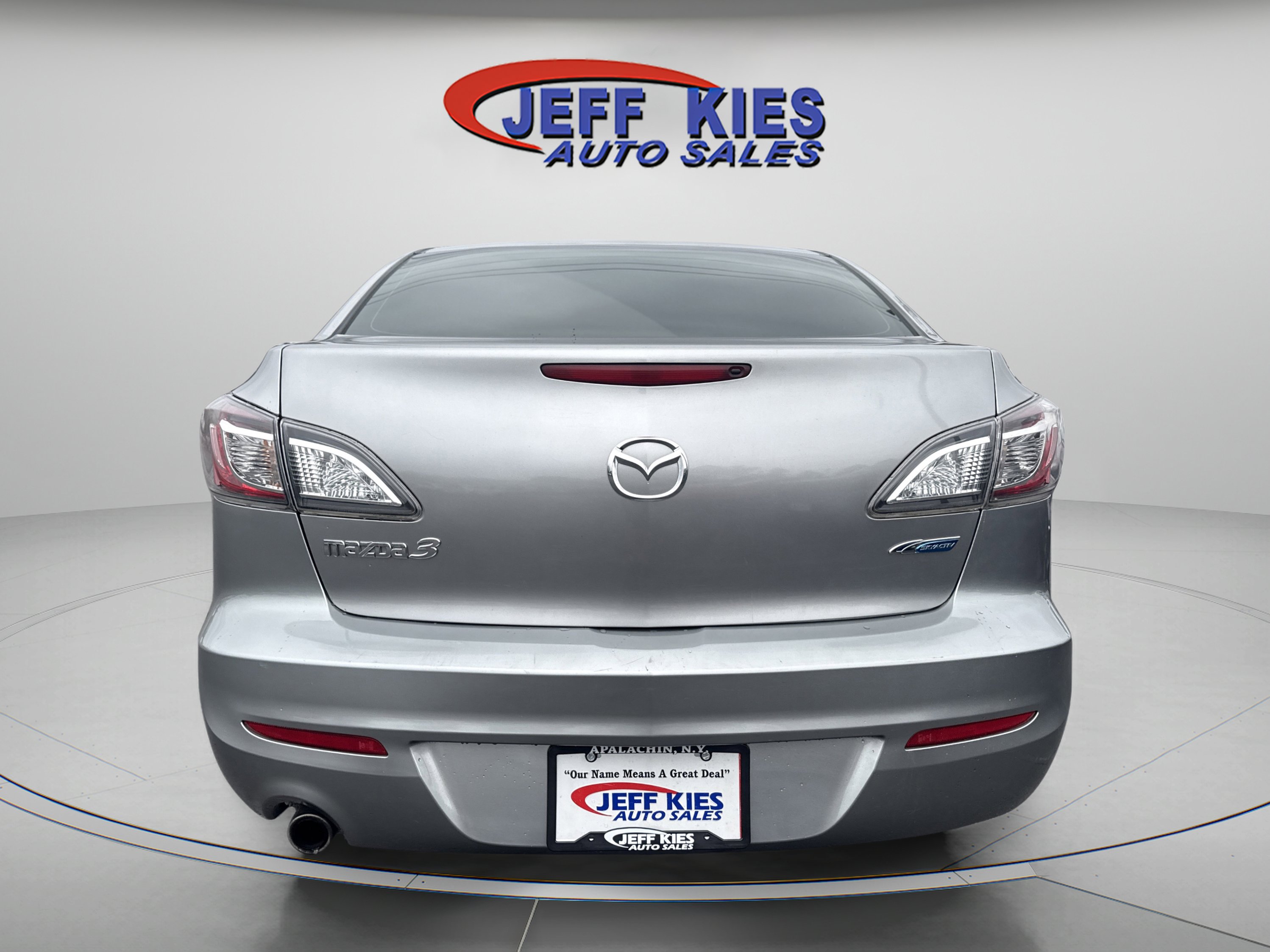Used 2013 MAZDA MAZDA3 i Touring FWD image 6