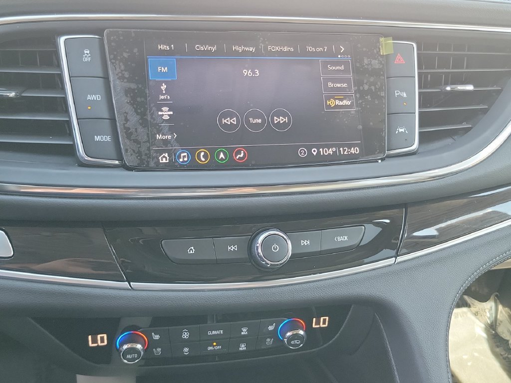 Used 2021 Buick Enclave Premium w/ Sun and Sites Package AWD/4WD image 13