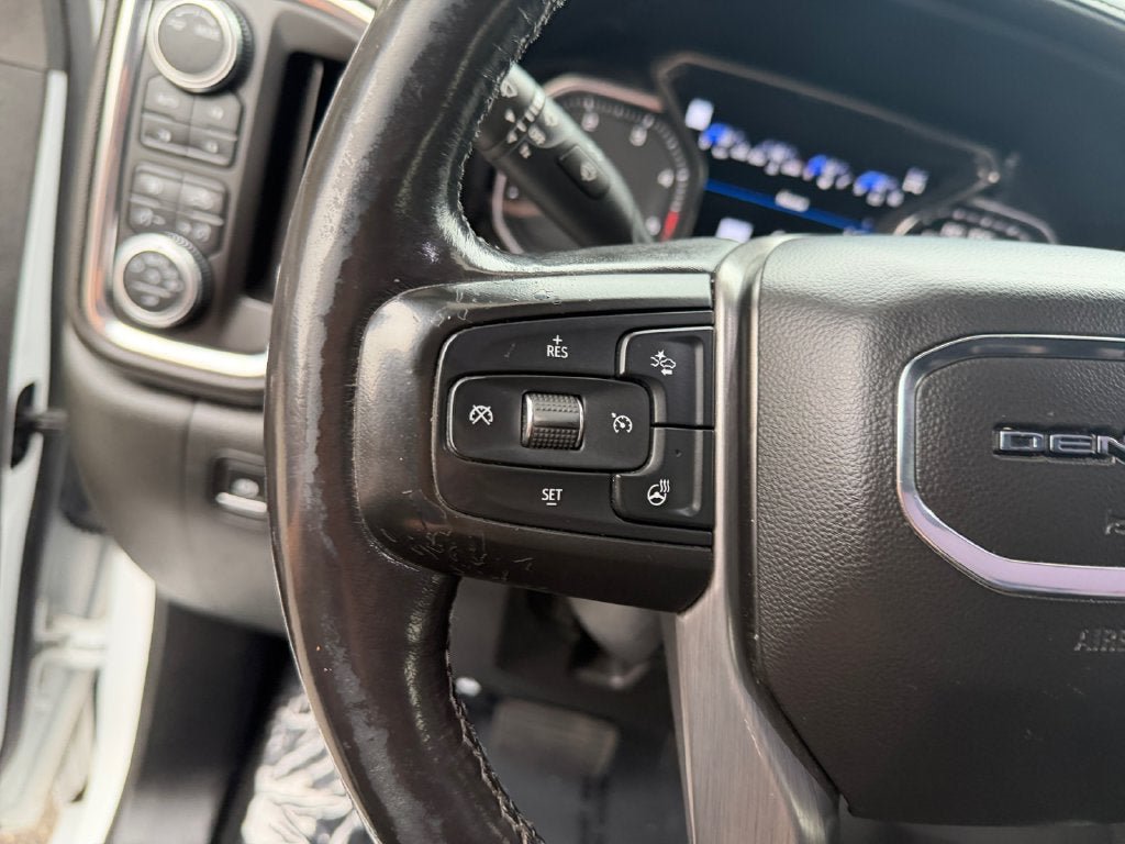 Used 2020 GMC Sierra 3500 Denali w/ Denali Ultimate Package AWD/4WD image 16