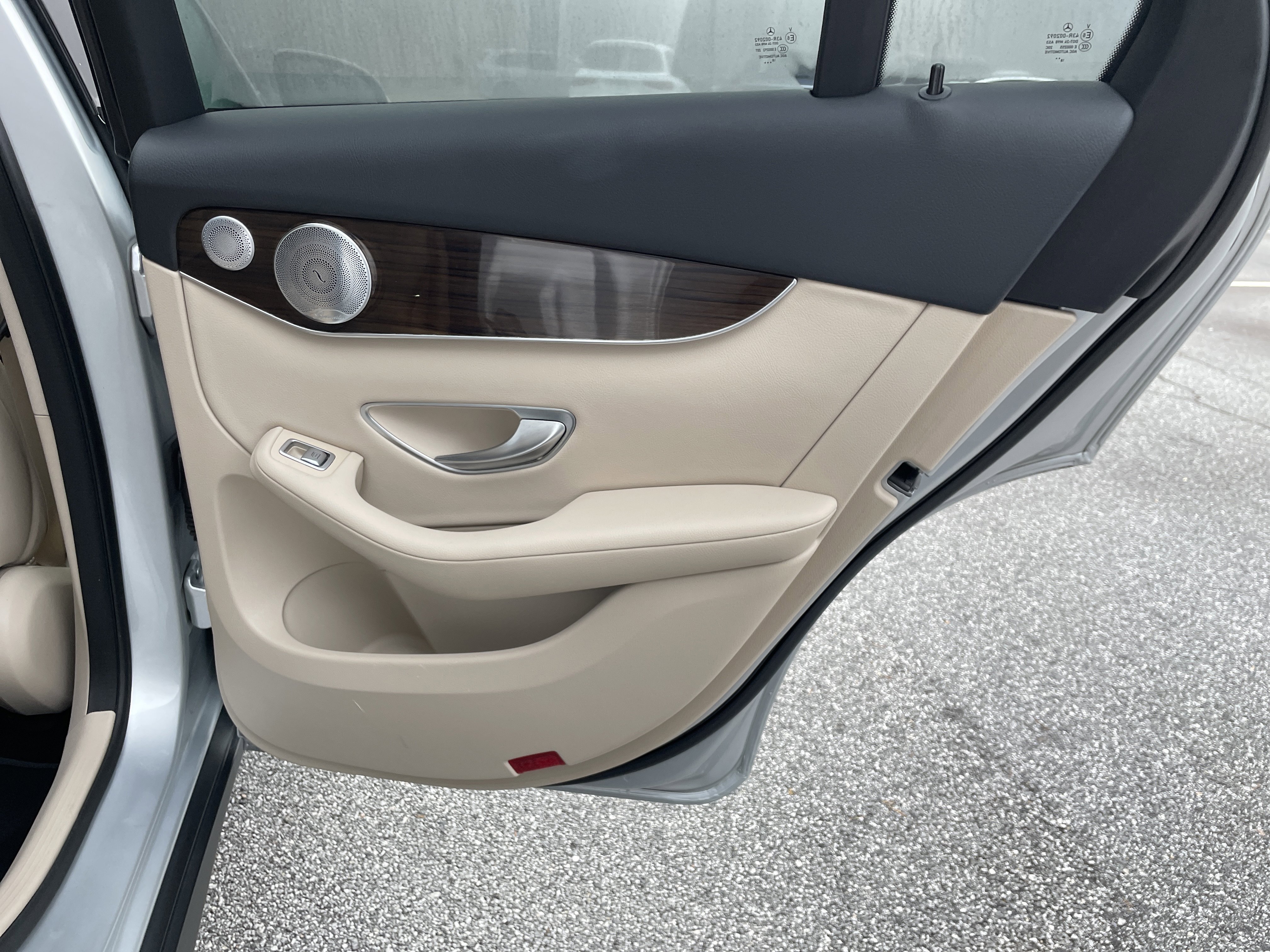 Used 2019 Mercedes-Benz GLC 300 image 43