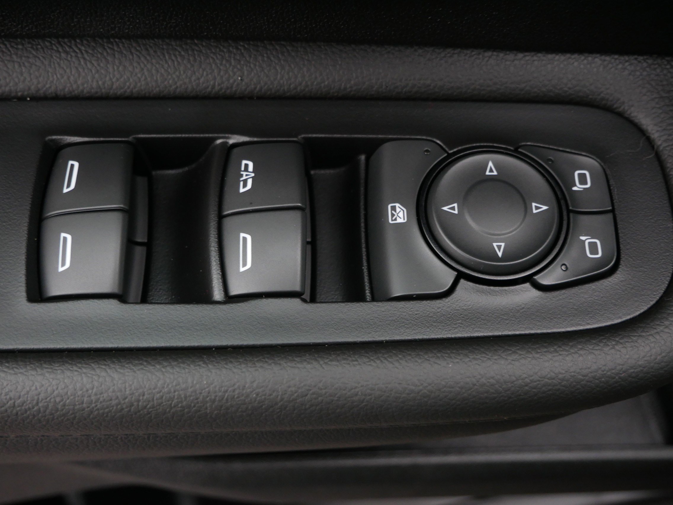 Used 2023 GMC Terrain AT4 w/ LPO, Floor Liner Package image 20