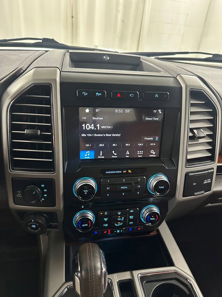 Used 2018 Ford F150 King Ranch w/ Equipment Group 601A Luxury image 19