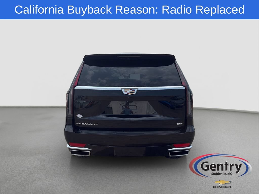 Used 2024 Cadillac Escalade Premium Luxury AWD/4WD image 5