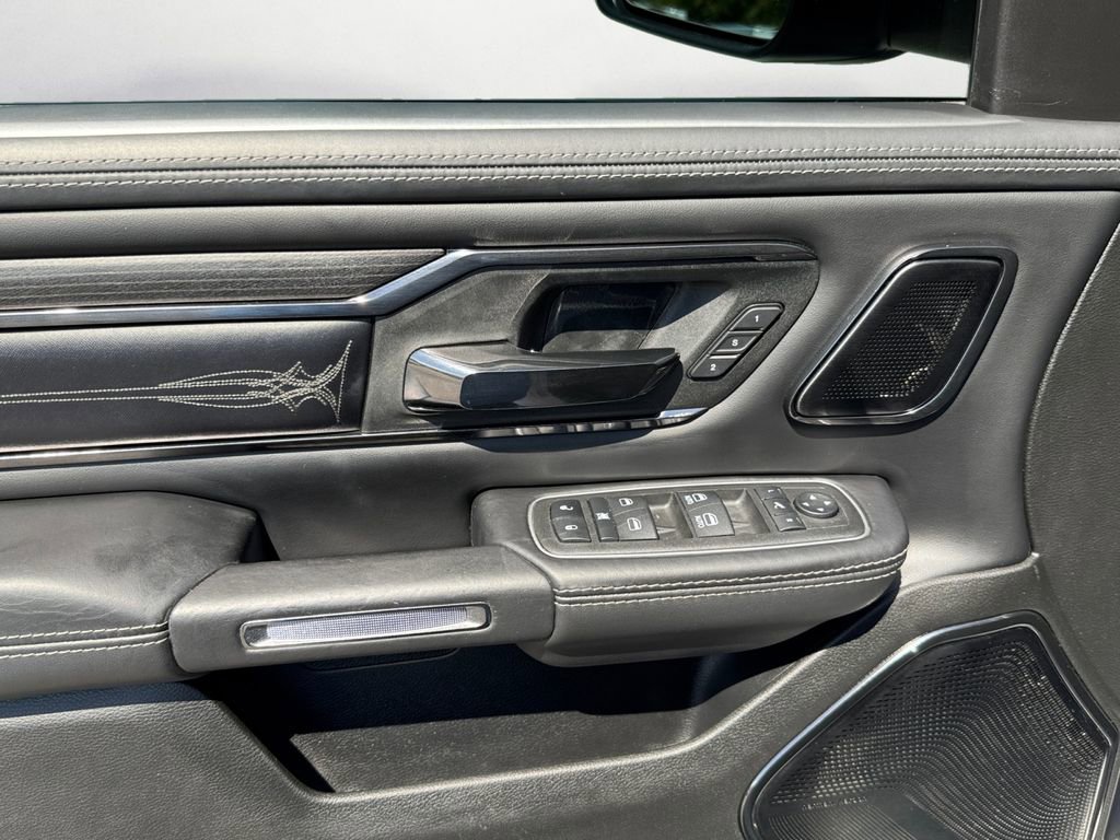 Used 2022 RAM 1500 Limited AWD/4WD image 23
