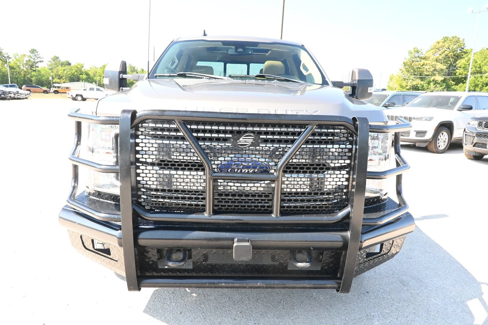Used 2019 Ford F250 Lariat w/ Lariat Ultimate Package AWD/4WD image 6