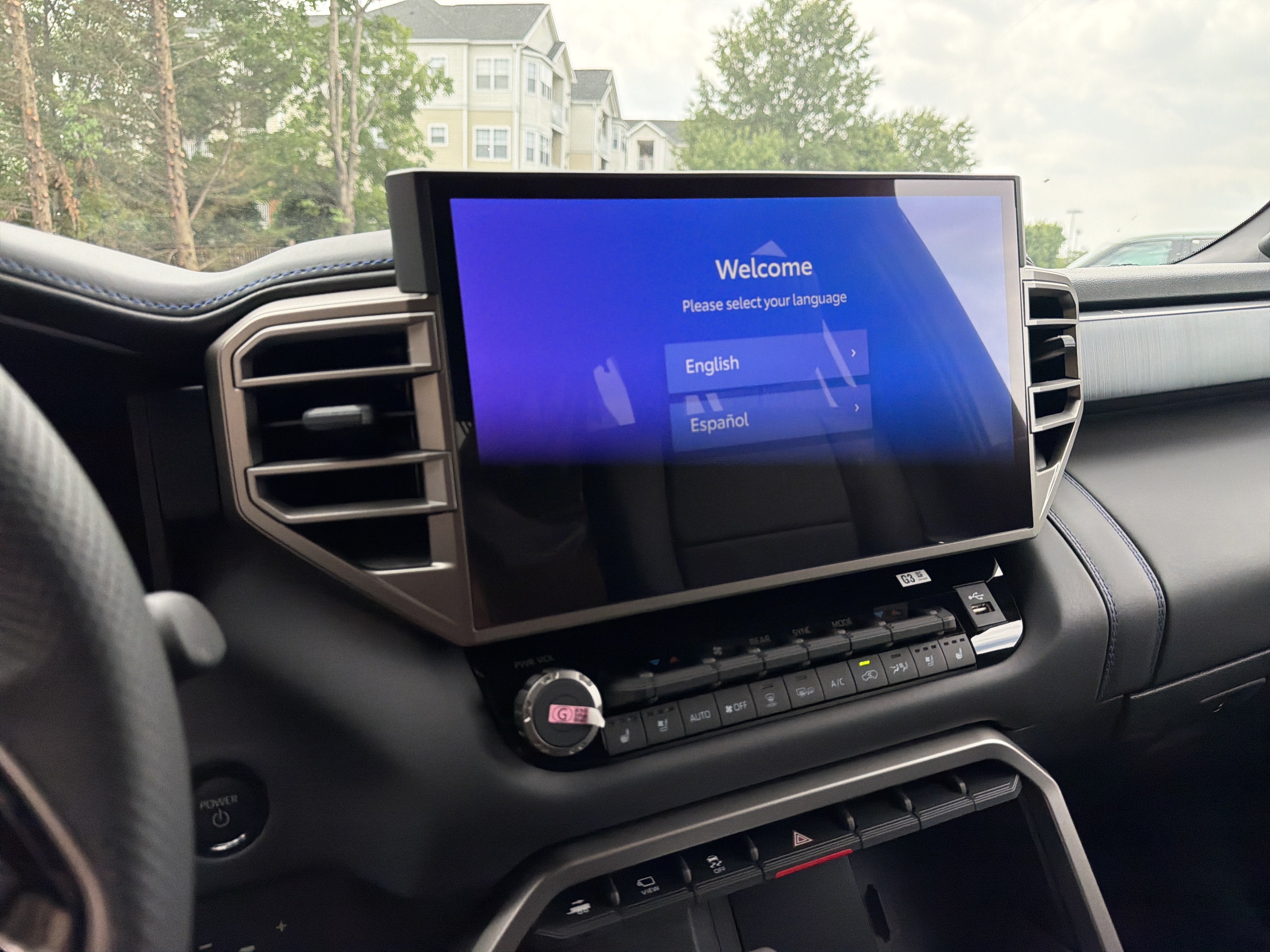 New 2026 Toyota Sequoia Platinum AWD/4WD image 22