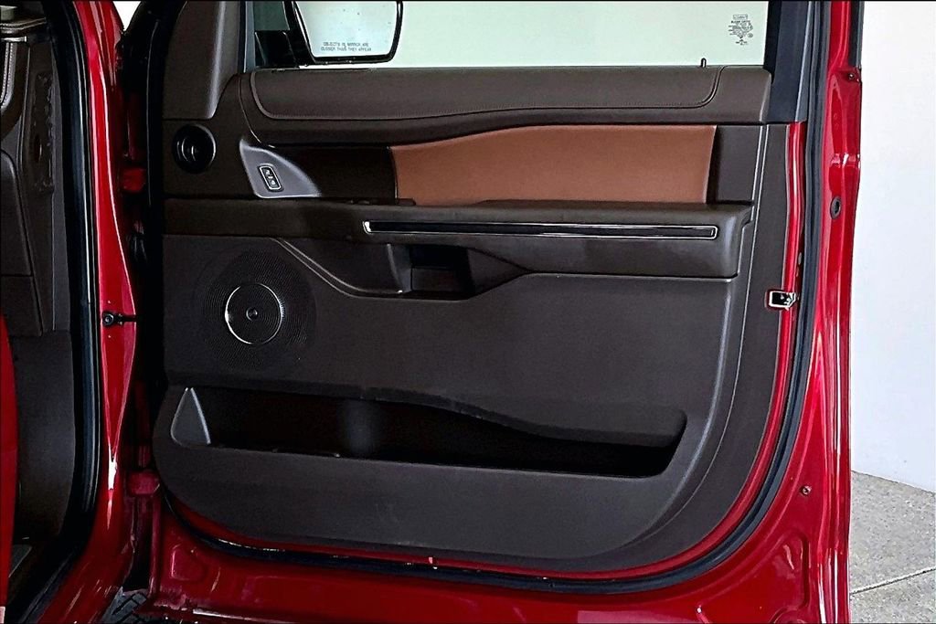 Used 2022 Ford Expedition King Ranch image 25