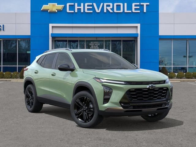New 2026 Chevrolet Trax ACTIV w/ Sunroof Package FWD image 7