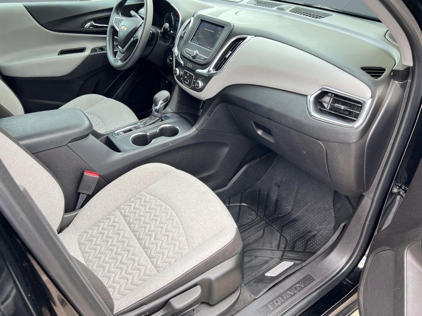 Used 2024 Chevrolet Equinox LS w/ LS Convenience Package FWD image 31