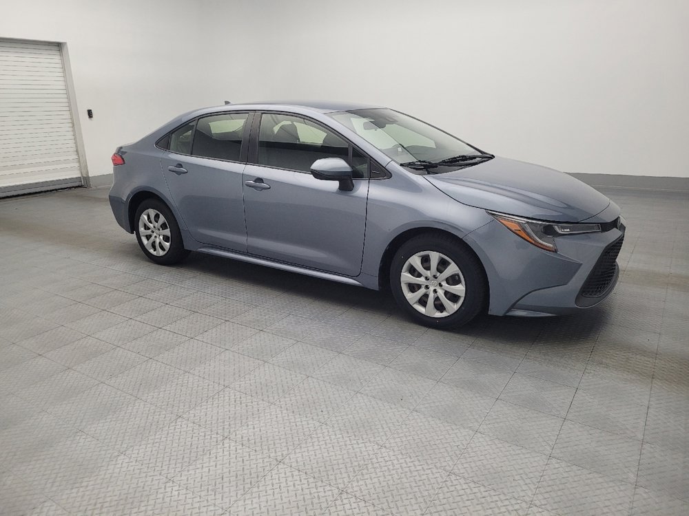 Used 2021 Toyota Corolla LE image 11