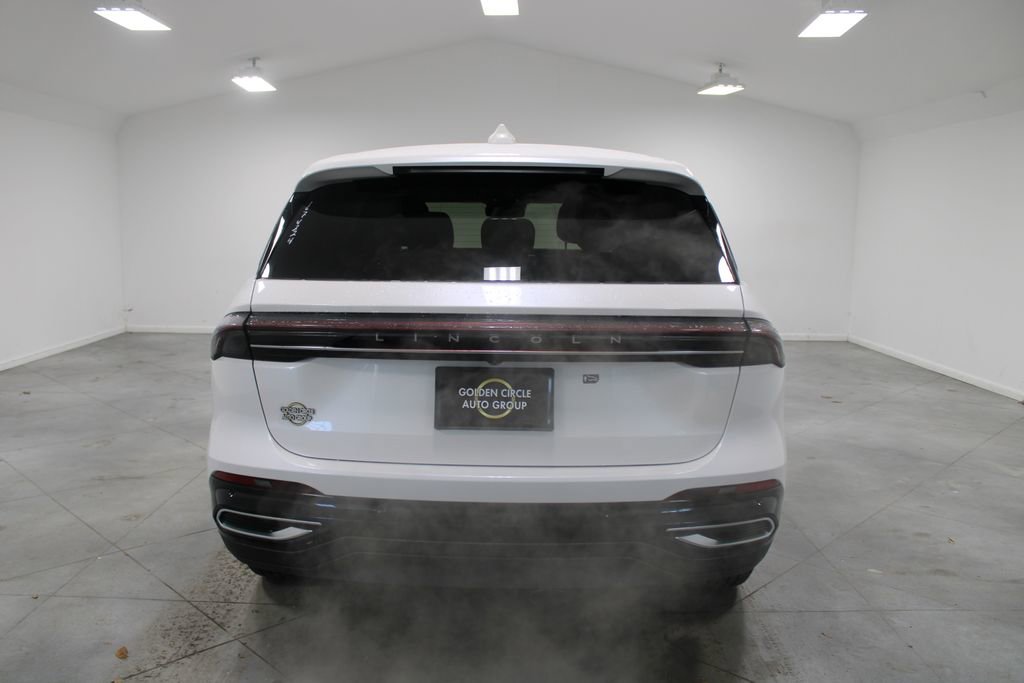 New 2026 Lincoln Nautilus Premier image 7