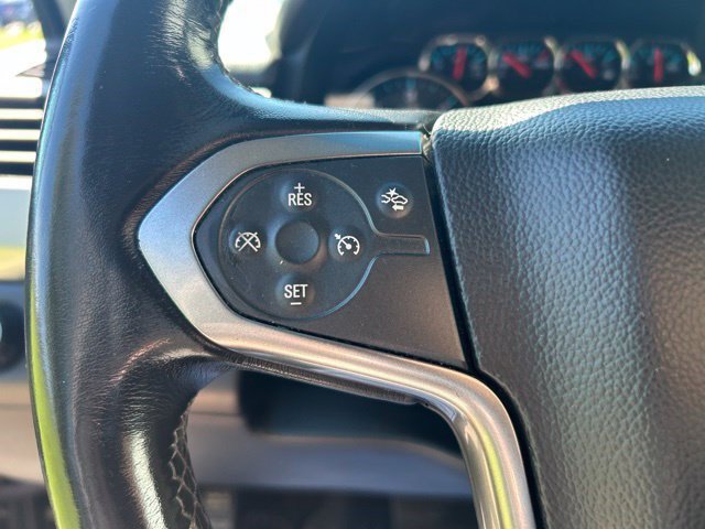 Used 2018 Chevrolet Suburban LT AWD/4WD image 17